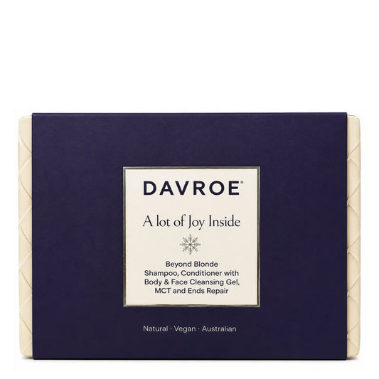 Davroe Beyond Blonde Xmas Travel Pack 2026